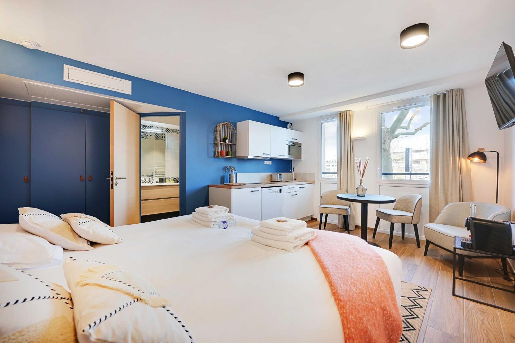 Du Parc - Rooftop & Climatisation Appartement *