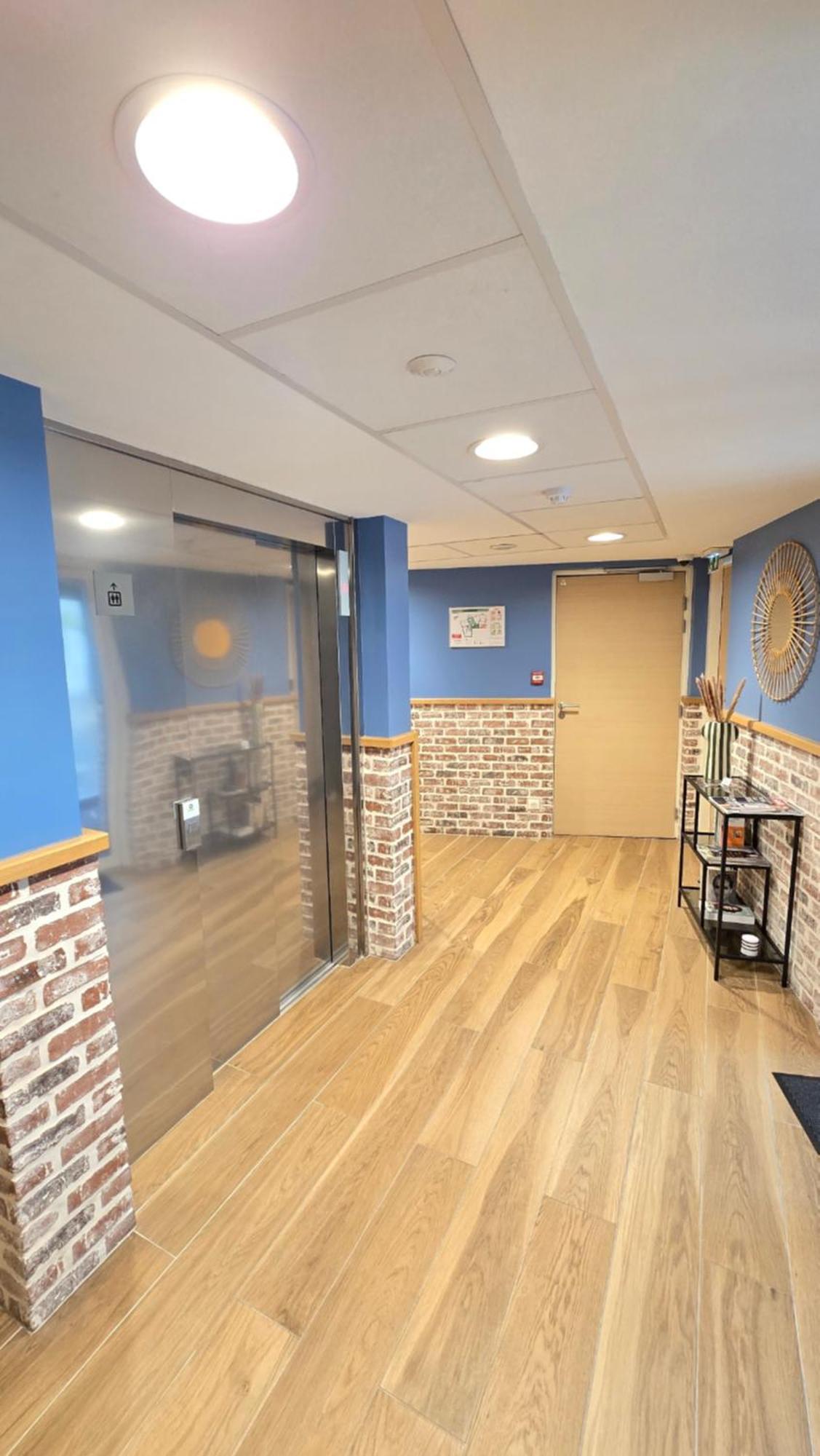Du Parc - Rooftop & Climatisation Apartment Vanves